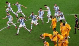 荷兰主帅爆料视频